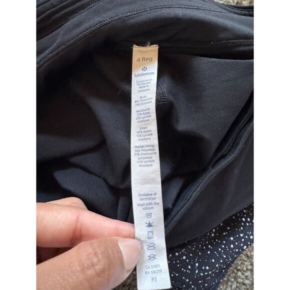 Lululemon Circuit Breaker Skirt Skort Splatter White Black Women's Size 4 /s1 - Picture 5 of 6